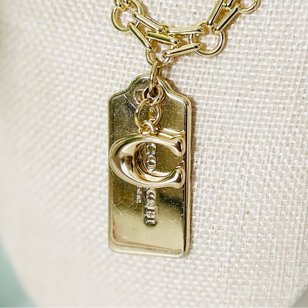 Coach Gold Handtag Signature C Charm Chain Necklace - Picture 8 of 8